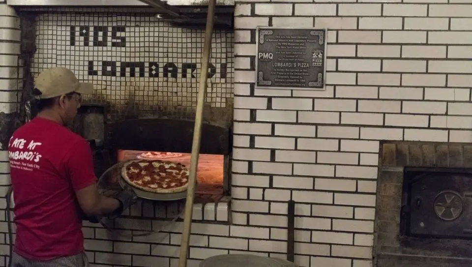 Lombardi's Pizza (Nolita, Manhattan)